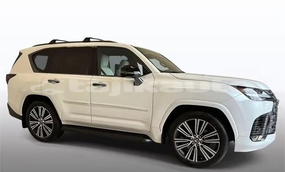 Buy Used Lexus LX White Car in Buston in Sughd Buy Used Lexus LX White Car in Buston in Sughd