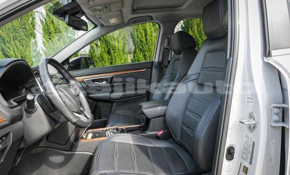 Buy Used Honda CR–V White Car in Buston in Sughd Buy Used Honda CR–V White Car in Buston in Sughd
