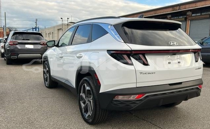 Big with watermark hyundai tucson sughd buston 10794