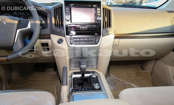 Buy Import Toyota Land Cruiser White Car in Import - Dubai in Dushanbe Buy Import Toyota Land Cruiser White Car in Import - Dubai in Dushanbe