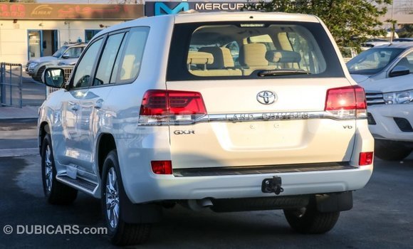 Buy Import Toyota Land Cruiser White Car in Import - Dubai in Dushanbe Buy Import Toyota Land Cruiser White Car in Import - Dubai in Dushanbe