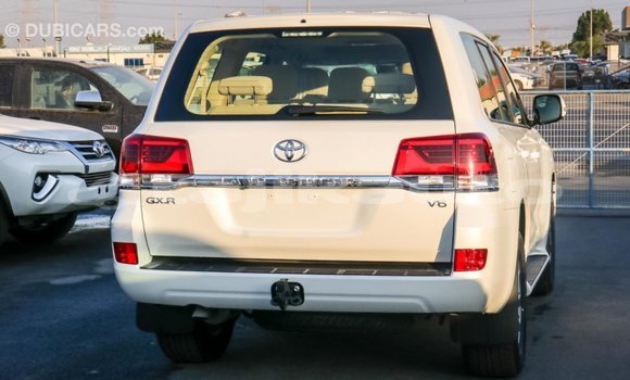 Buy Import Toyota Land Cruiser White Car in Import - Dubai in Dushanbe Buy Import Toyota Land Cruiser White Car in Import - Dubai in Dushanbe