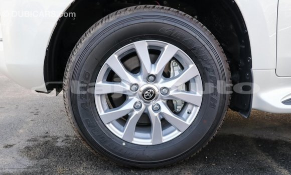 Buy Import Toyota Land Cruiser White Car in Import - Dubai in Dushanbe Buy Import Toyota Land Cruiser White Car in Import - Dubai in Dushanbe