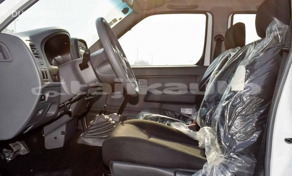 Buy Import Nissan NP 300 White Car in Import - Dubai in Dushanbe Buy Import Nissan NP 300 White Car in Import - Dubai in Dushanbe