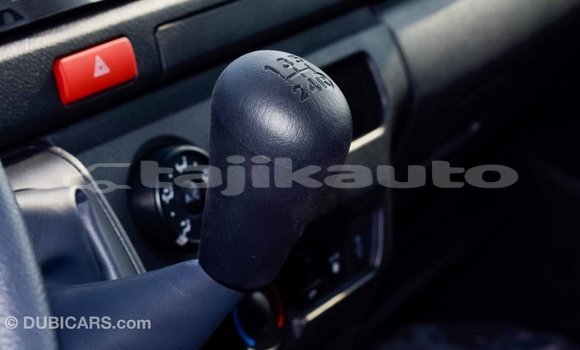 Buy Import Toyota Hiace White Car in Import - Dubai in Dushanbe Buy Import Toyota Hiace White Car in Import - Dubai in Dushanbe