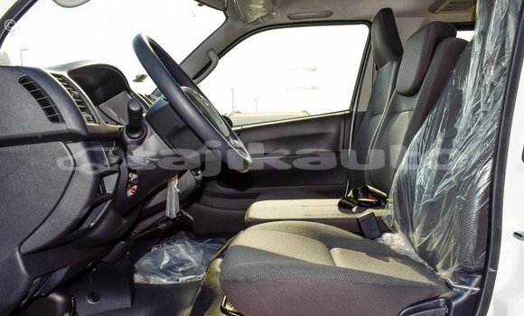 Buy Import Toyota Hiace White Car in Import - Dubai in Dushanbe Buy Import Toyota Hiace White Car in Import - Dubai in Dushanbe