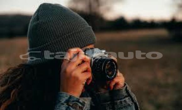 Medium with watermark images