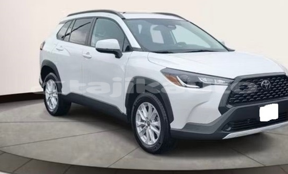 Buy Used Toyota Corolla Cross White Car in Dushanbe in Dushanbe Buy Used Toyota Corolla Cross White Car in Dushanbe in Dushanbe