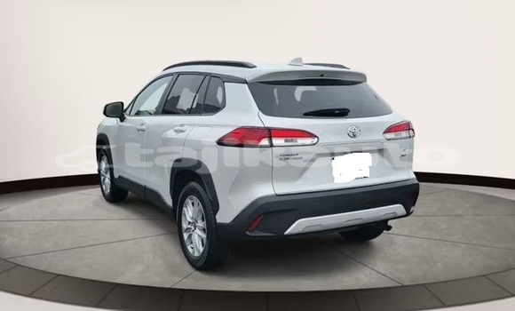 Buy Used Toyota Corolla Cross White Car in Dushanbe in Dushanbe Buy Used Toyota Corolla Cross White Car in Dushanbe in Dushanbe
