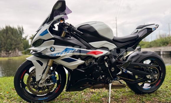 Buy Used BMW S 1000 White Bike in Buston in Sughd Buy Used BMW S 1000 White Bike in Buston in Sughd