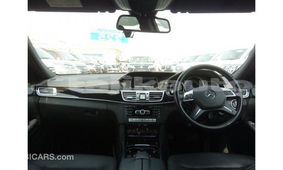 Buy Import Mercedes-Benz 200 Blue Car in Import - Dubai in Dushanbe Buy Import Mercedes-Benz 200 Blue Car in Import - Dubai in Dushanbe