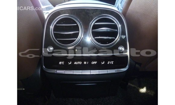 Buy Import Mercedes-Benz 190 White Car in Import - Dubai in Dushanbe Buy Import Mercedes-Benz 190 White Car in Import - Dubai in Dushanbe