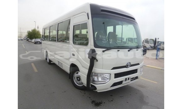 Buy Import Toyota Coaster White Car in Import - Dubai in Dushanbe Buy Import Toyota Coaster White Car in Import - Dubai in Dushanbe
