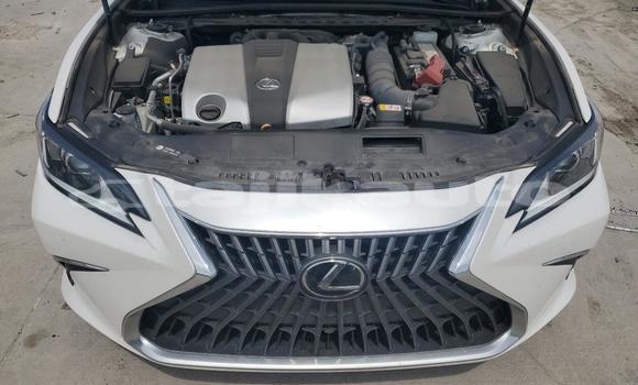 Buy Used Lexus ES White Car in Farkhor in Khatlon Buy Used Lexus ES White Car in Farkhor in Khatlon