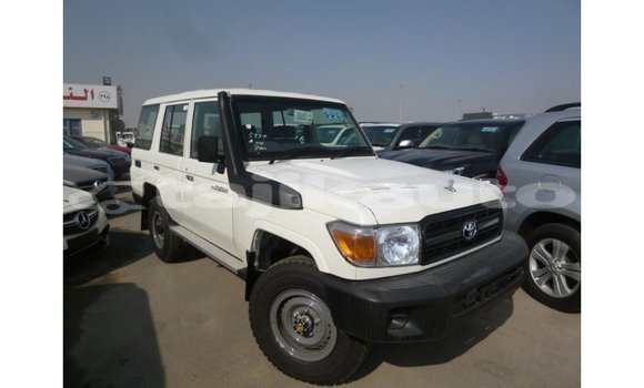 Buy Import Toyota Land Cruiser White Car in Import - Dubai in Dushanbe Buy Import Toyota Land Cruiser White Car in Import - Dubai in Dushanbe
