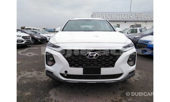 Buy Import Hyundai Santa Fe White Car in Import - Dubai in Dushanbe Buy Import Hyundai Santa Fe White Car in Import - Dubai in Dushanbe