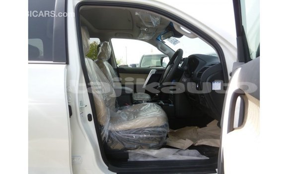 Buy Import Toyota Prado White Car in Import - Dubai in Dushanbe Buy Import Toyota Prado White Car in Import - Dubai in Dushanbe