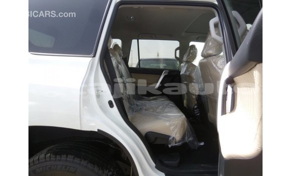 Buy Import Toyota Prado White Car in Import - Dubai in Dushanbe Buy Import Toyota Prado White Car in Import - Dubai in Dushanbe