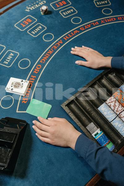 Big with watermark pexels pavel danilyuk 7594310