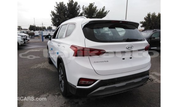 Buy Import Hyundai Santa Fe White Car in Import - Dubai in Dushanbe Buy Import Hyundai Santa Fe White Car in Import - Dubai in Dushanbe
