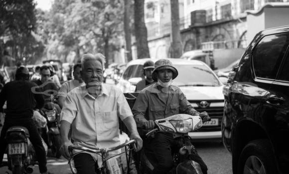 Buy Used Adler Diplomat Black Car in Chkalov in Sughd