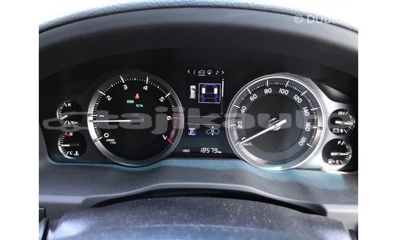 Buy Import Toyota Land Cruiser White Car in Import - Dubai in Dushanbe Buy Import Toyota Land Cruiser White Car in Import - Dubai in Dushanbe