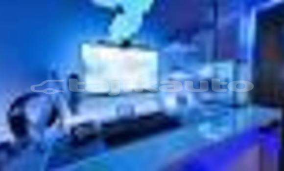 Medium with watermark image 1m76utr9k