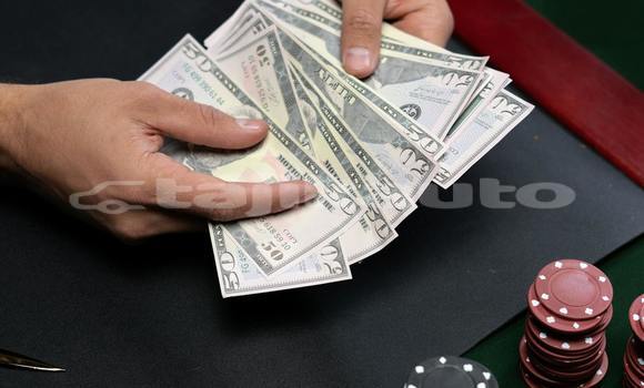 Medium with watermark pexels cottonbro 5920577