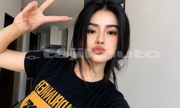 Medium with watermark b63e1974 3221 4563 abc5 37ed18f91bce