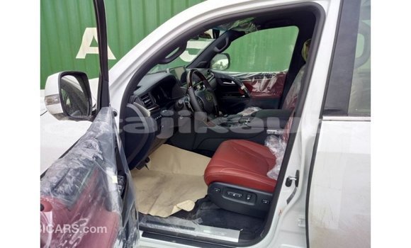 Buy Import Lexus LX White Car in Import - Dubai in Dushanbe Buy Import Lexus LX White Car in Import - Dubai in Dushanbe