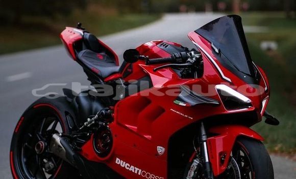 Buy Import Honda ACE CB 125 Red Bike in Taboshar in Sughd Buy Import Honda ACE CB 125 Red Bike in Taboshar in Sughd