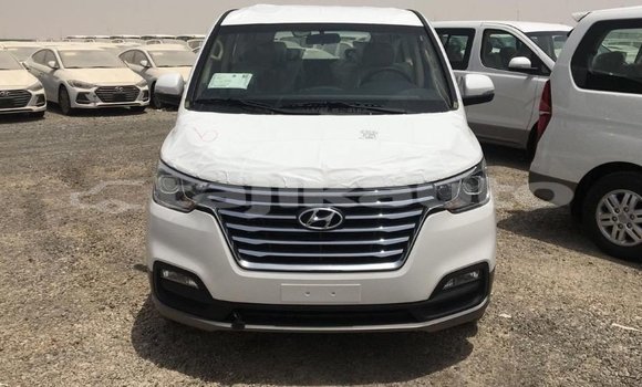 Buy Import Hyundai Accent White Car in Import - Dubai in Dushanbe Buy Import Hyundai Accent White Car in Import - Dubai in Dushanbe