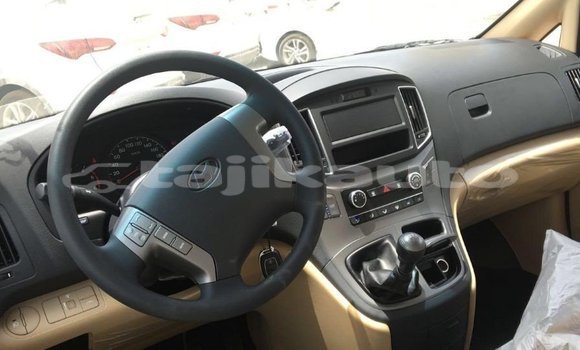 Buy Import Hyundai Accent White Car in Import - Dubai in Dushanbe Buy Import Hyundai Accent White Car in Import - Dubai in Dushanbe