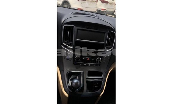 Buy Import Hyundai Accent White Car in Import - Dubai in Dushanbe Buy Import Hyundai Accent White Car in Import - Dubai in Dushanbe