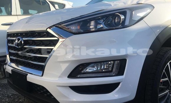 Buy Import Hyundai Tucson White Car in Import - Dubai in Dushanbe Buy Import Hyundai Tucson White Car in Import - Dubai in Dushanbe