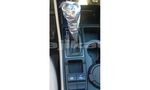 Buy Import Hyundai Tucson White Car in Import - Dubai in Dushanbe Buy Import Hyundai Tucson White Car in Import - Dubai in Dushanbe