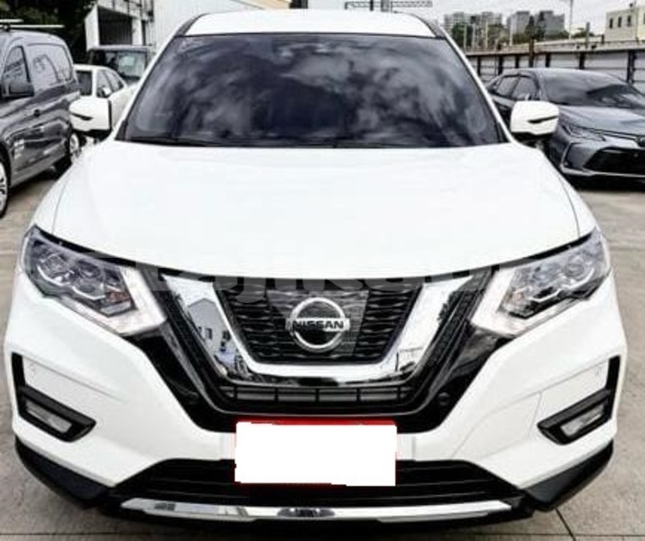 Big with watermark nissan x trail sughd buston 21833