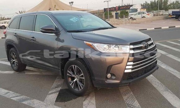Buy Import Toyota Highlander Other Car in Import - Dubai in Dushanbe Buy Import Toyota Highlander Other Car in Import - Dubai in Dushanbe