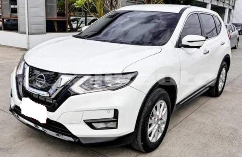 Big with watermark nissan x trail sughd buston 22185