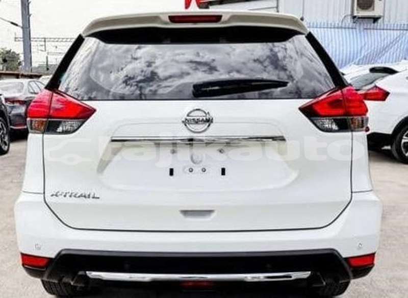 Big with watermark nissan x trail sughd buston 22185