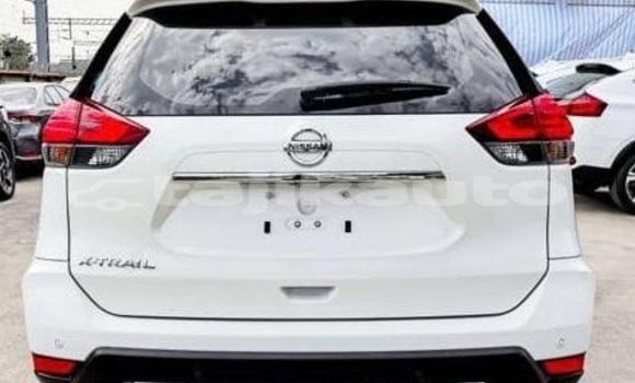 Buy Used Nissan X–Trail White Car in Buston in Sughd Buy Used Nissan X–Trail White Car in Buston in Sughd