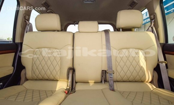 Buy Import Toyota Land Cruiser White Car in Import - Dubai in Dushanbe Buy Import Toyota Land Cruiser White Car in Import - Dubai in Dushanbe