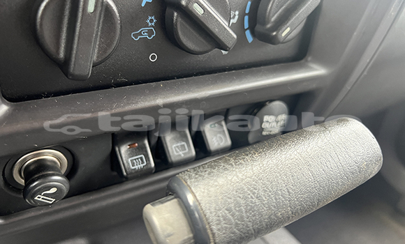 Buy Used Jeep Cherokee Red Car in Buston in Sughd Buy Used Jeep Cherokee Red Car in Buston in Sughd
