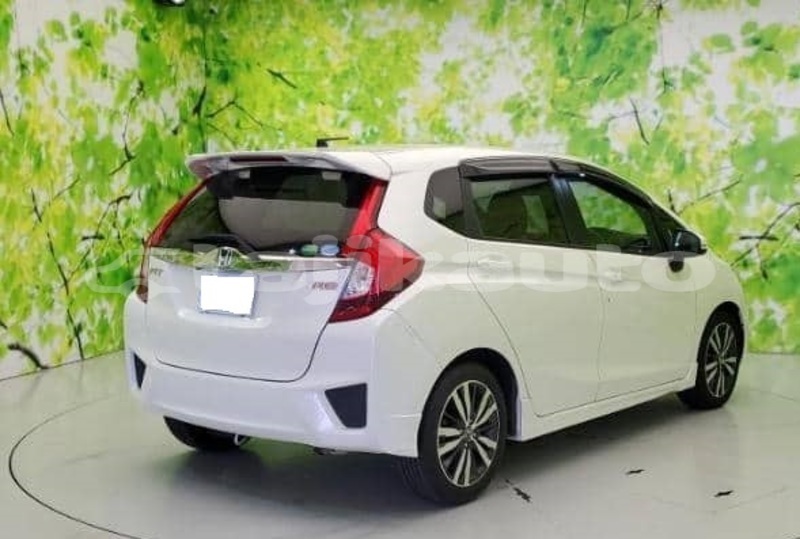 Big with watermark honda fit sughd buston 22589
