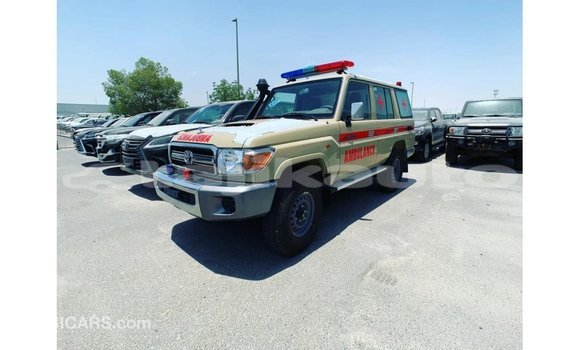 Buy Import Toyota Land Cruiser White Car in Import - Dubai in Dushanbe Buy Import Toyota Land Cruiser White Car in Import - Dubai in Dushanbe