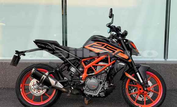 Buy Used KTM Duke Black Bike in Dushanbe in Dushanbe Buy Used KTM Duke Black Bike in Dushanbe in Dushanbe