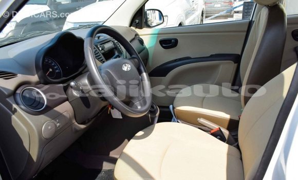 Buy Import Hyundai i10 White Car in Import - Dubai in Dushanbe Buy Import Hyundai i10 White Car in Import - Dubai in Dushanbe