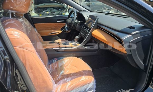 Buy Used Toyota Avalon Black Car in Dushanbe in Dushanbe