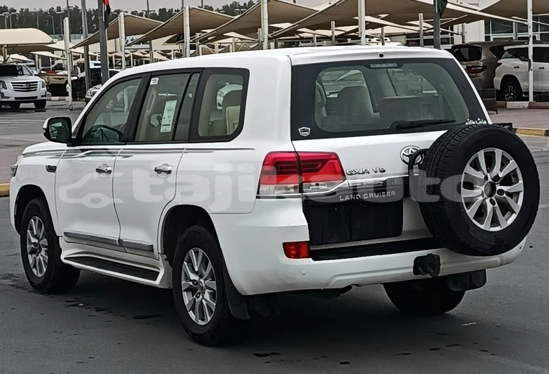 Big with watermark toyota land cruiser dushanbe dushanbe 23324