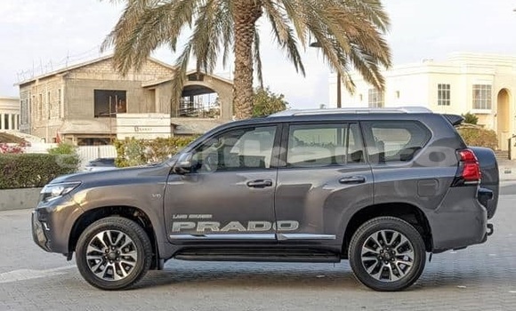 Buy Used Toyota Land Cruiser Prado White Car in Buston in Sughd Buy Used Toyota Land Cruiser Prado White Car in Buston in Sughd